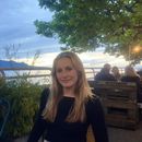 Lara's photo